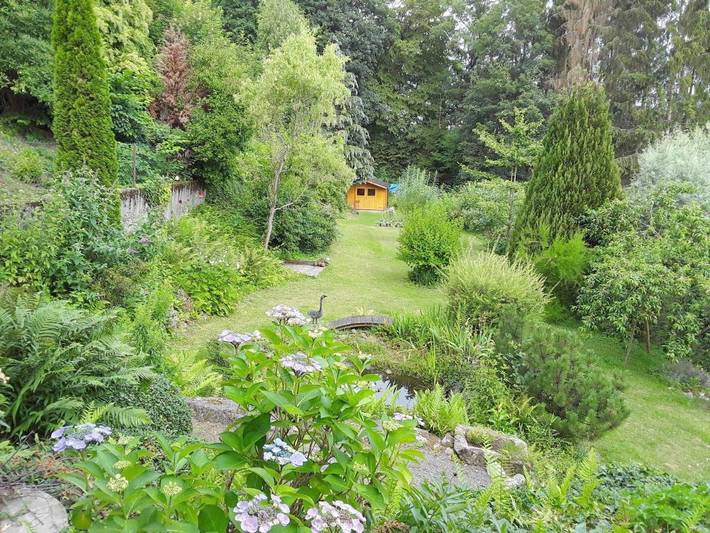 Ferienwohnung für 2 Personen, mit Terrasse und Garten sowie Pool und Ausblick in Lindenfels