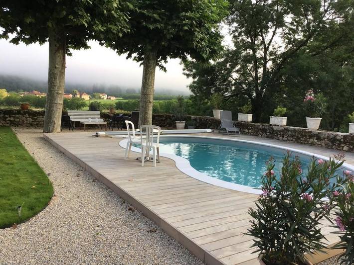 Gîte pour 4 personnes, avec vue et terrasse ainsi que piscine et jardin à Albas - 3