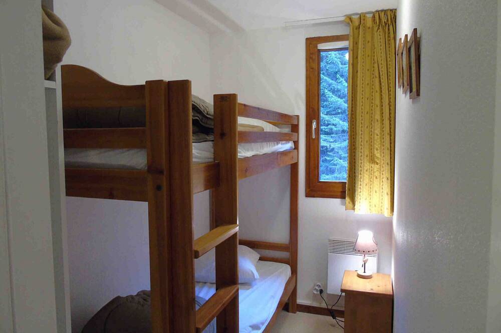 Entire apartment, Cozy apartment in Valfréjus, near lifts in Valfréjus, Modane