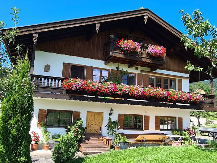 Bauernhaus für 2 Personen, mit Ausblick und Balkon in Alpenland Tegernsee Schliersee - 2