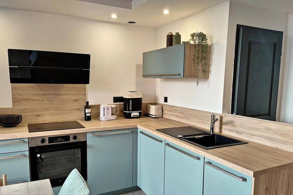 Entire apartment, La Faran'dole - The cosy cocoon on the edge of the greenway. in Dole, Jura