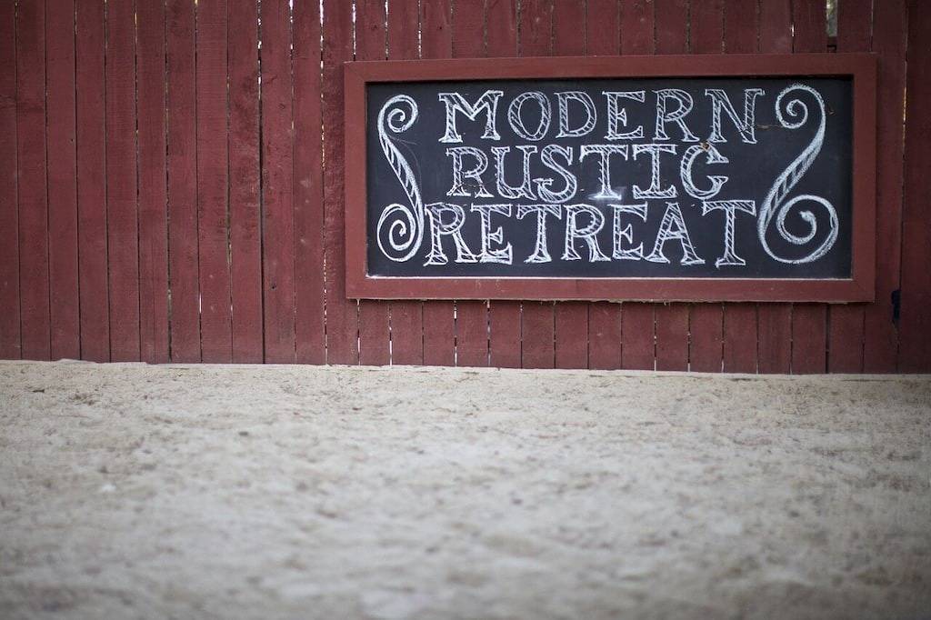 Moderne Rustic Retreat in Thousand Oaks, Ventura County