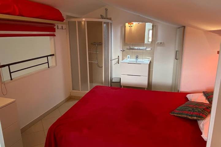 Gîte pour 6 personnes, avec piscine et terrasse dans Plage de Lozari - 3