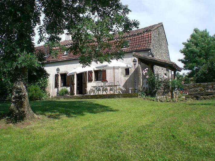 Gîte für 7 Personen, mit Terrasse und Garten