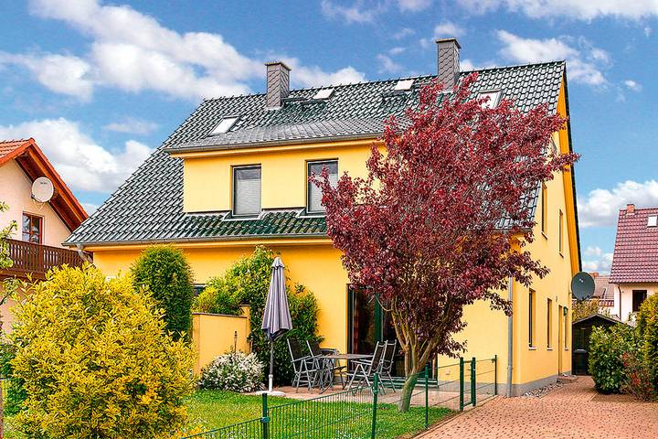 Casa de férias para 8 pessoas, com terraço e sauna e ainda jardim - 1