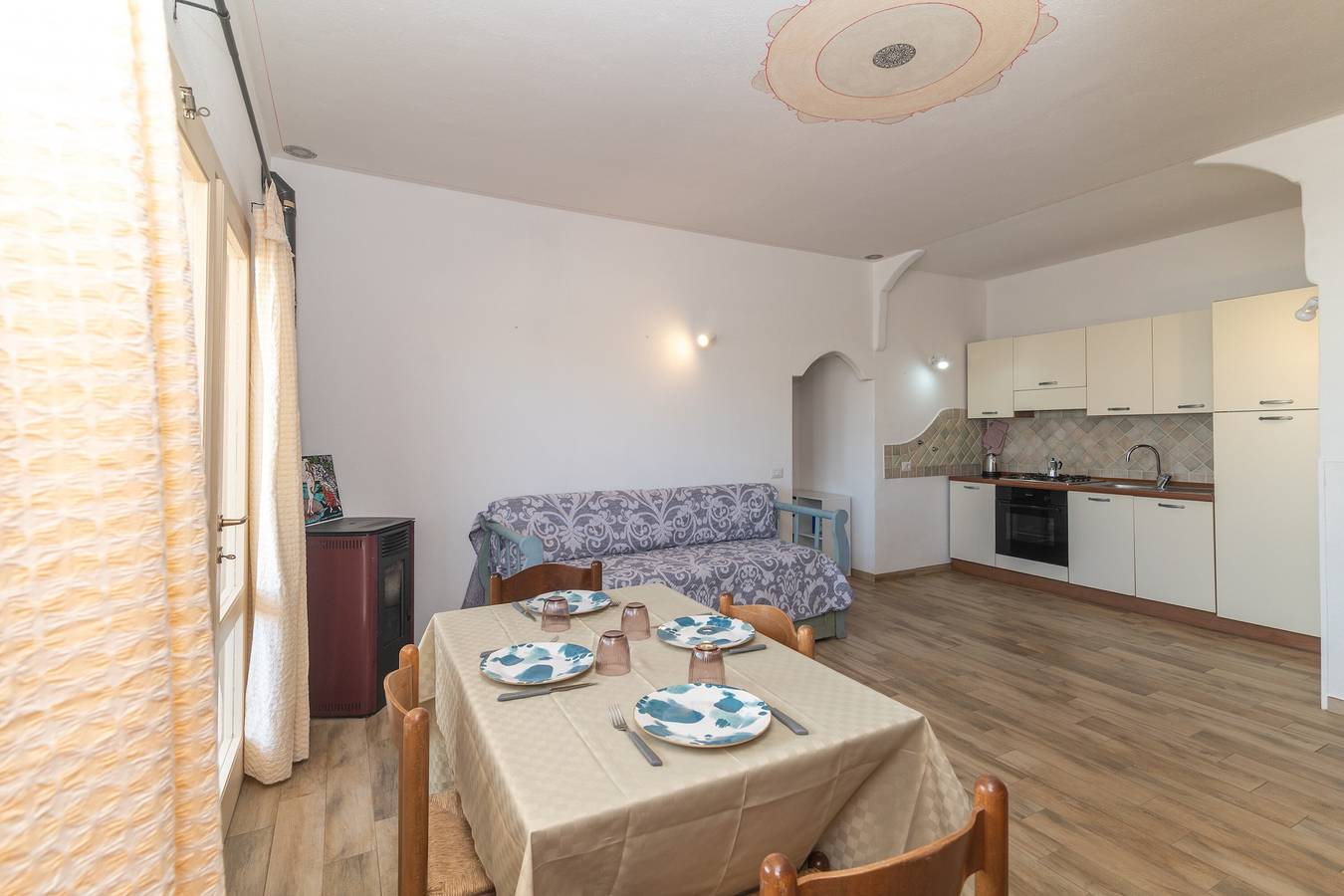 Appartamento intero, Appartamento 'Casa Del Porto' con Terrazza Privata e Aria Condizionata in centro Palau in Palau (villaggio), Palau (Sardegna)