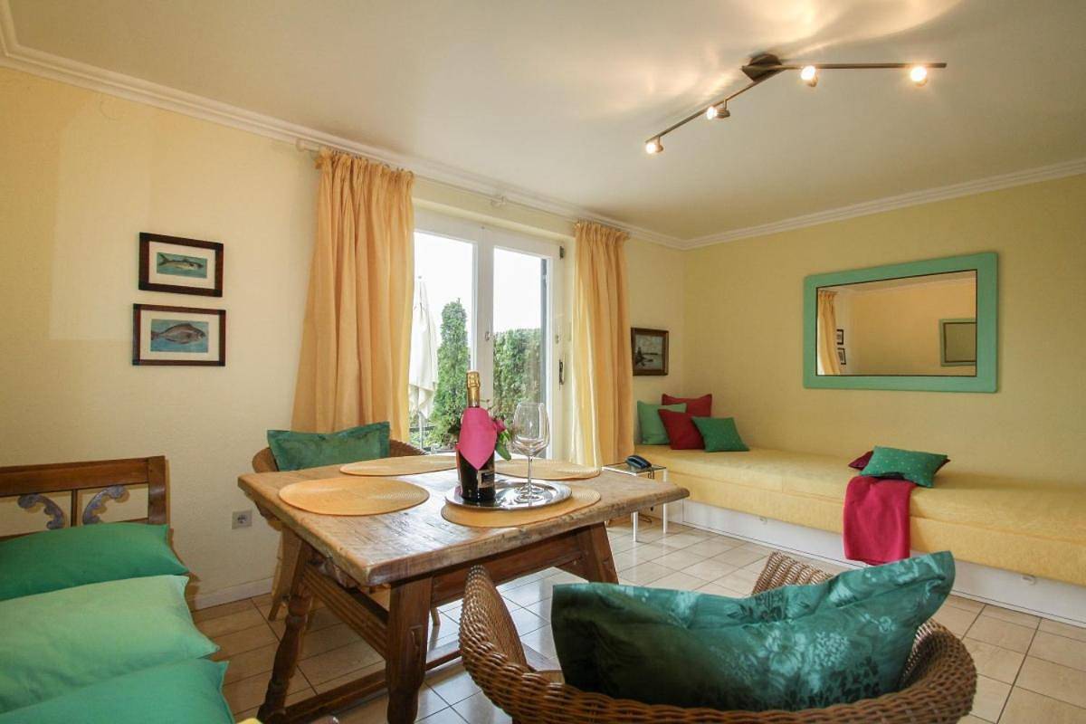 Ganze Wohnung, Apartment with Lake View in Breitbrunn am Chiemsee, Chiemsee