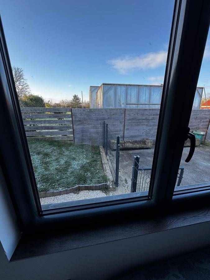 Location de vacances pour 4 personnes, avec terrasse et jardin à Toulon-sur-Arroux - 2