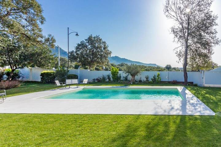 Maison d’hôte pour 2 personnes, avec piscine ainsi que vue et jardin dans Olbia - 2