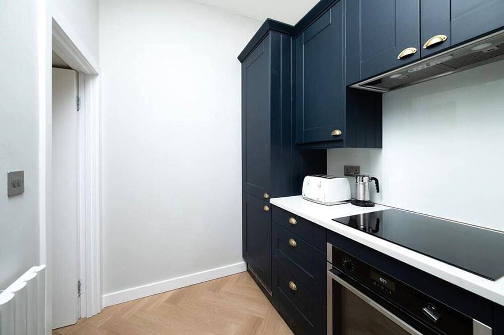 Oak Tree Lodge in London, South East England