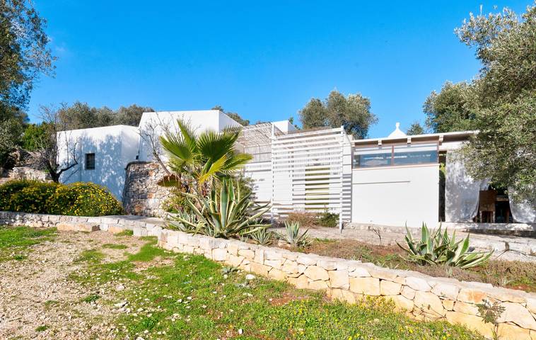Graziosa casa di campagna con piscina e giardino in Ostuni, Salento