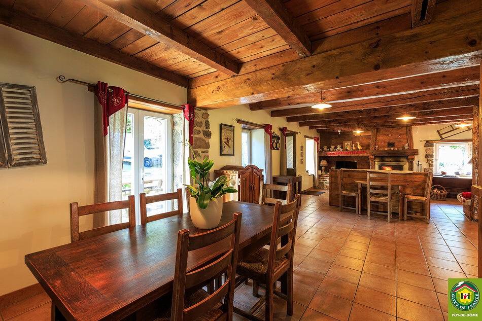 Gîte für 8 Personen mit Terrasse in La Bourboule, Regionaler Naturpark Volcans d'Auvergne
