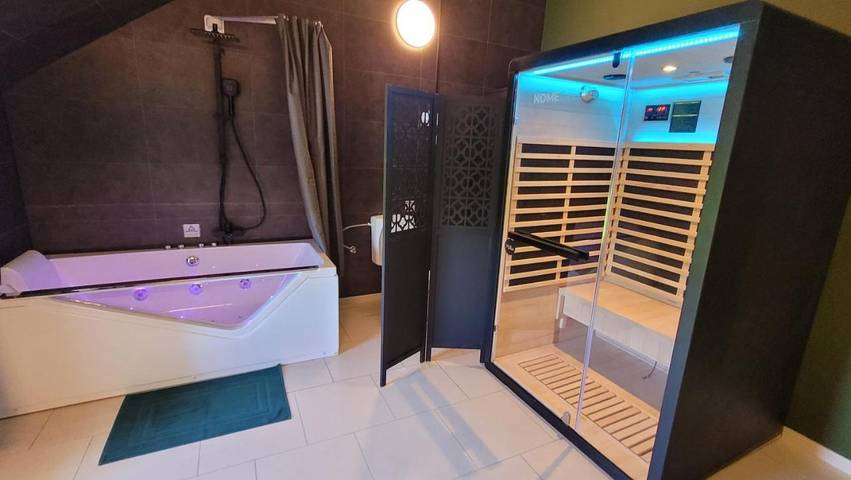Location de vacances pour 4 personnes, avec jacuzzi ainsi que jardin et sauna à Ferrières (Liège) - 3