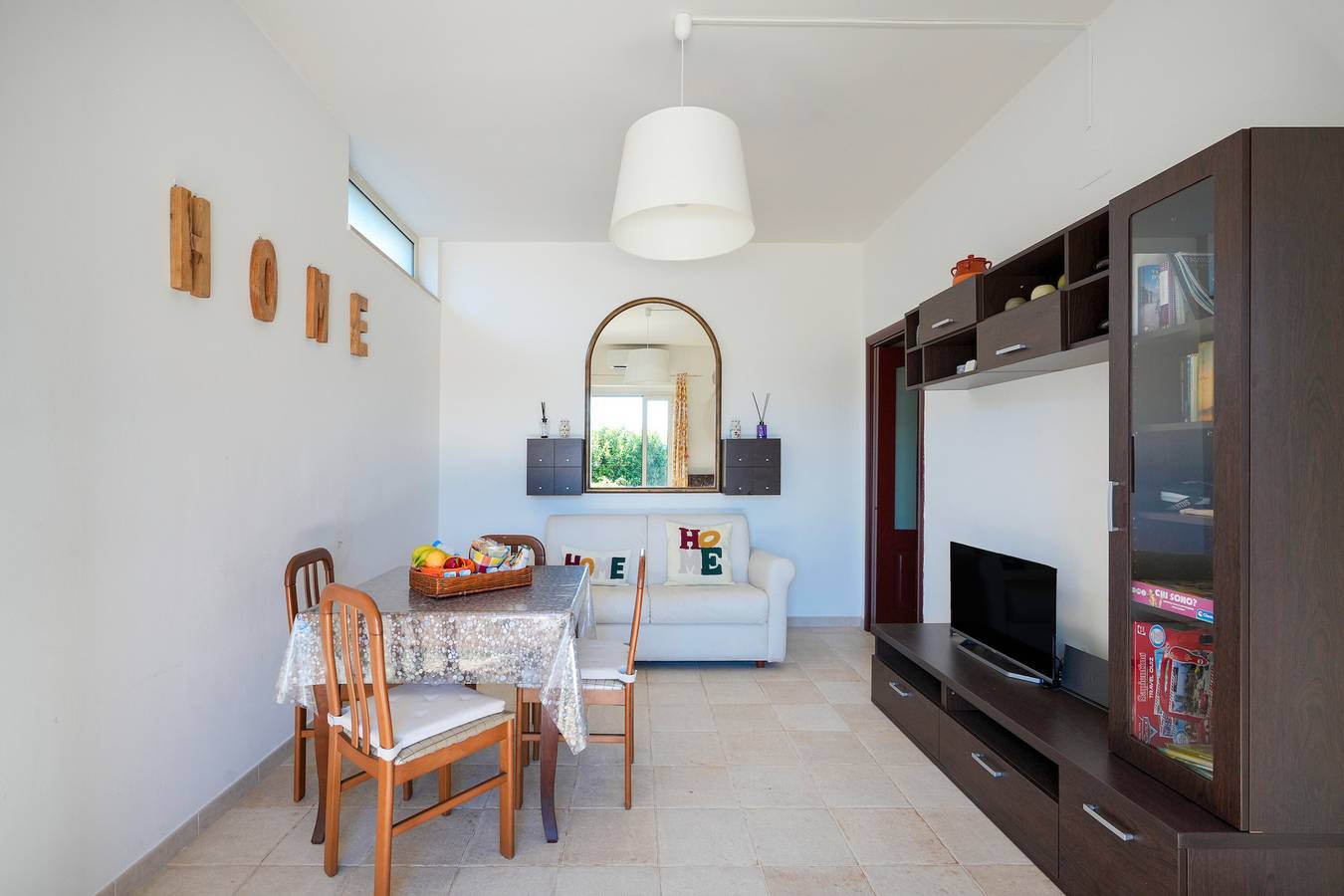 Ganze Wohnung, Apartment 'La Campanella' mit gemeinsamer Terrasse, Wlan und Klimaanlage in Putignano, Bari Provinz