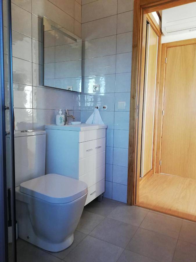 Maison de campagne pour 2 personnes, avec terrasse ainsi que vue et jardin dans Castro Daire - 2