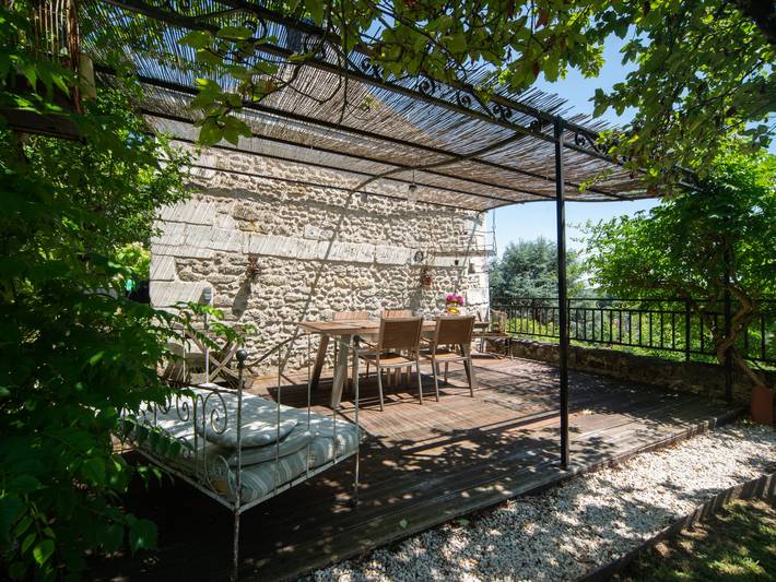 Location de vacances pour 3 personnes, avec jardin ainsi que vue et terrasse à Chissay-en-Touraine - 2