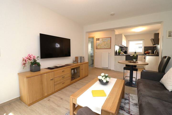 Ferienwohnung für 2 Personen, mit Terrasse in Wustrow - 2