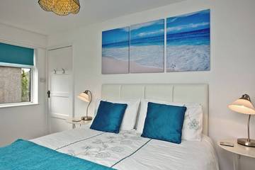 Holiday Home for 6 People in Padstow, Cornwall, Photo 1