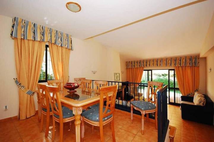 Beautiful Villa with Private Pool -Costa Del Sol -   24th / or 31st July 2026 in Carib Playa, Marbella
