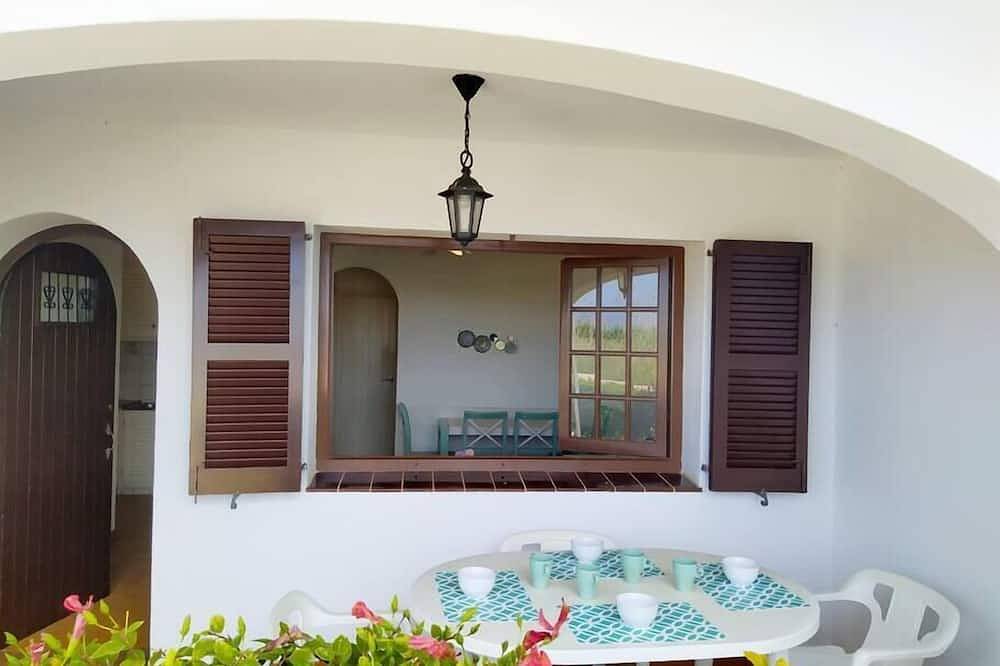 Apartment for 4 People in San Jaime Mediterráneo, Alaior Municipality