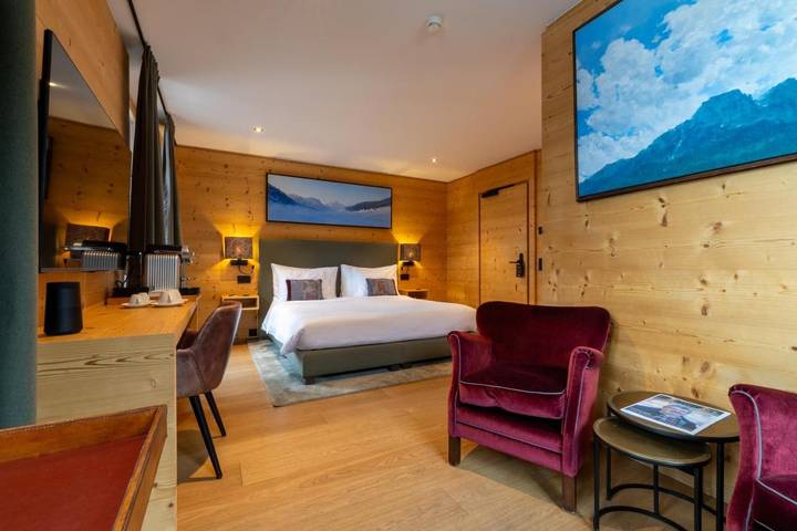 Hôtel pour 2 personnes, avec Terrasse et Vue à Rougemont - 2