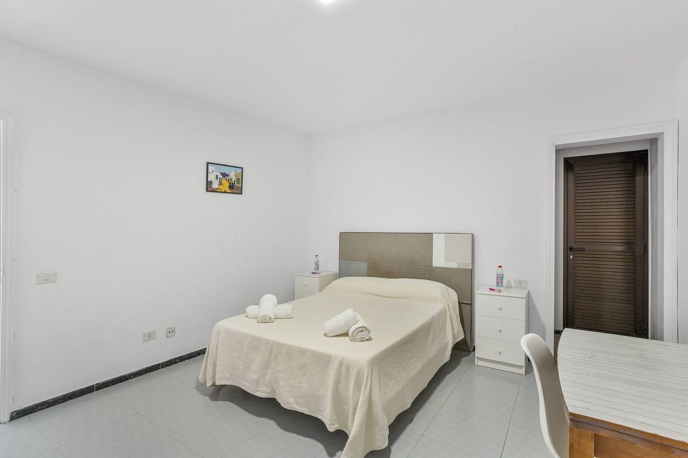 Room 5 with Shared Terrace and Wi-Fi in Arinaga, Agüimes