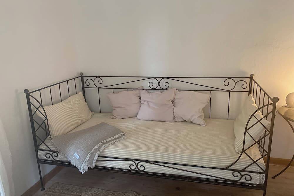 Ganze Wohnung, \"Ferienwohnung mit Blick ins Grüne\" in Seehausen am Staffelsee in Seehausen am Staffelsee, Das Blaue Land