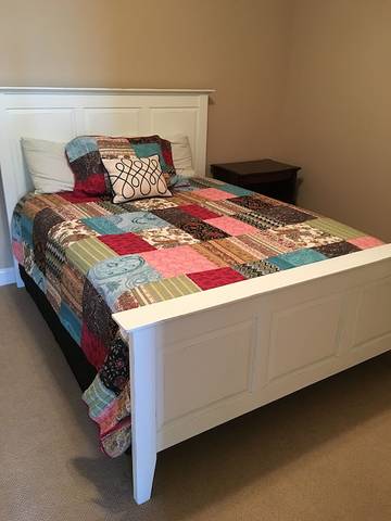 Vacation House for 12 Guests in Lake Martin, Alabama, Picture 1