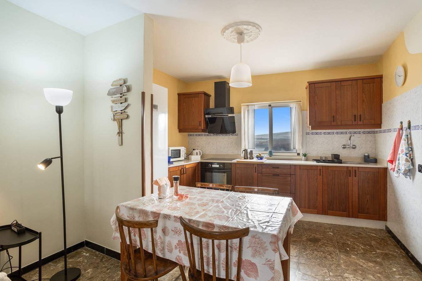 Apartamento entero, Vacaciones 'Habibi Costa Norte Gran Canaria' con vistas al mar, terraza privada y Wi-Fi in Gáldar, Gran Canaria Norte