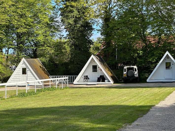 Ferienhaus für 2 Personen, mit Terrasse und Garten sowie Ausblick in Stege