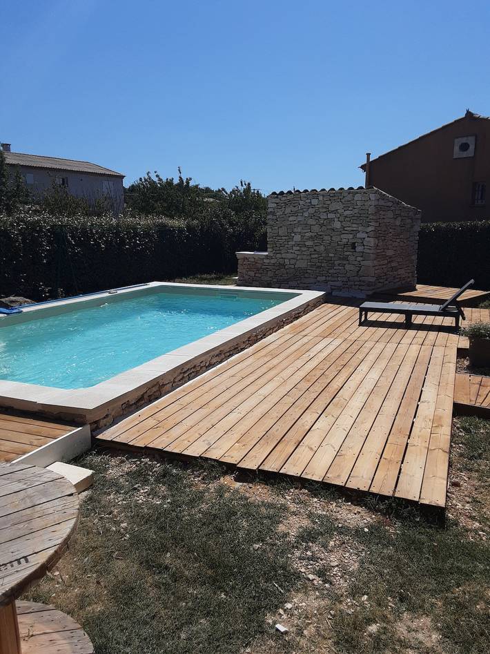 Maison de vacances pour 6 personnes, avec piscine et terrasse à Saint-Saturnin-lès-Apt