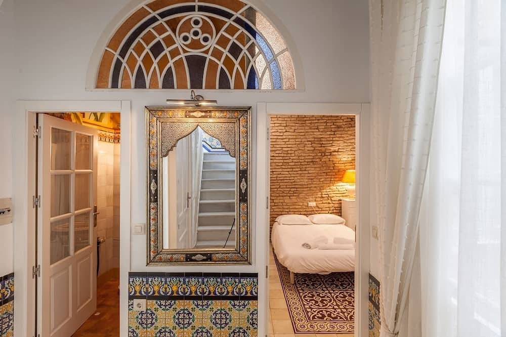 Ganze Wohnung, Penthouse mit eigener Terrasse. in Casco Antiguo, Sevilla