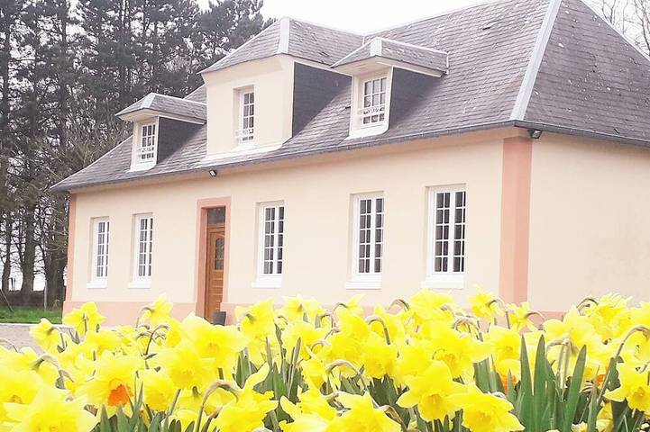 Gîte pour 7 personnes, avec terrasse et jardin à Carville-Pot-de-Fer
