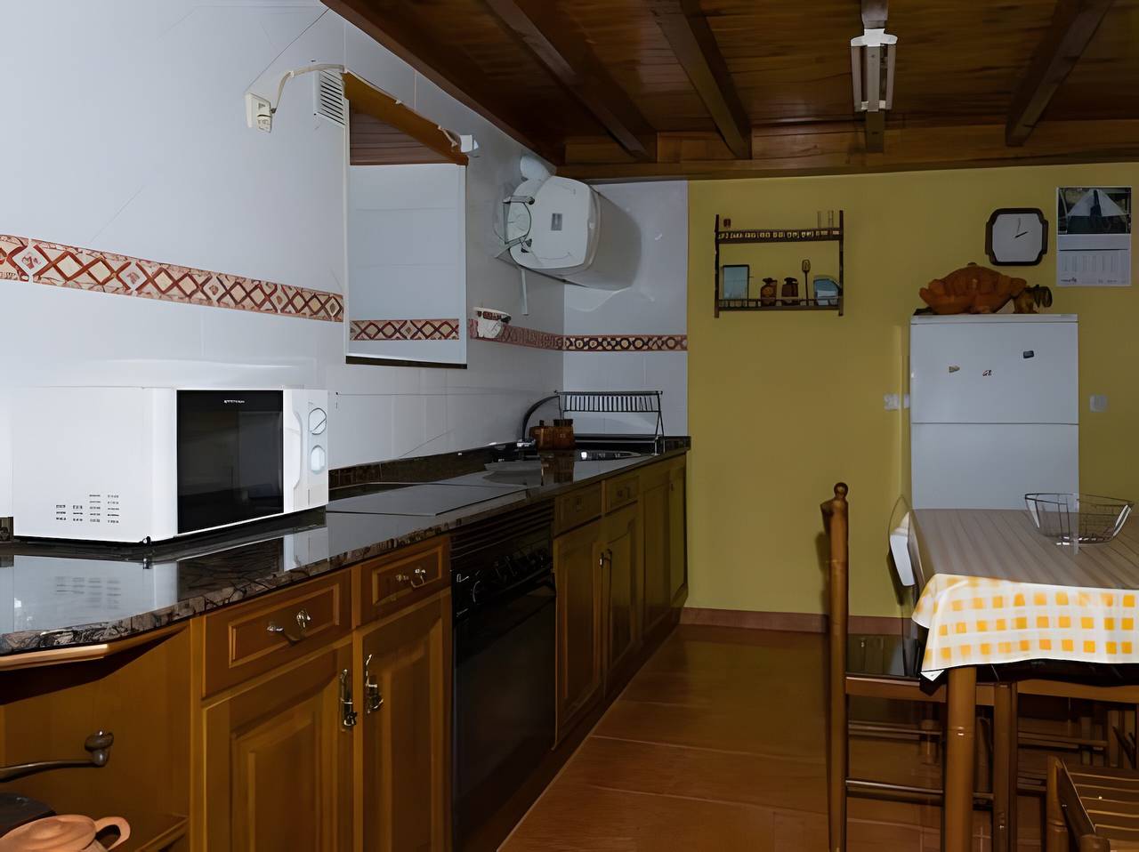 Casa de Aldea La Besana – Gemütliches Landhaus für bis zu 5 Personen in Las Viñas in Somiedo, Cordillera Cantábrica