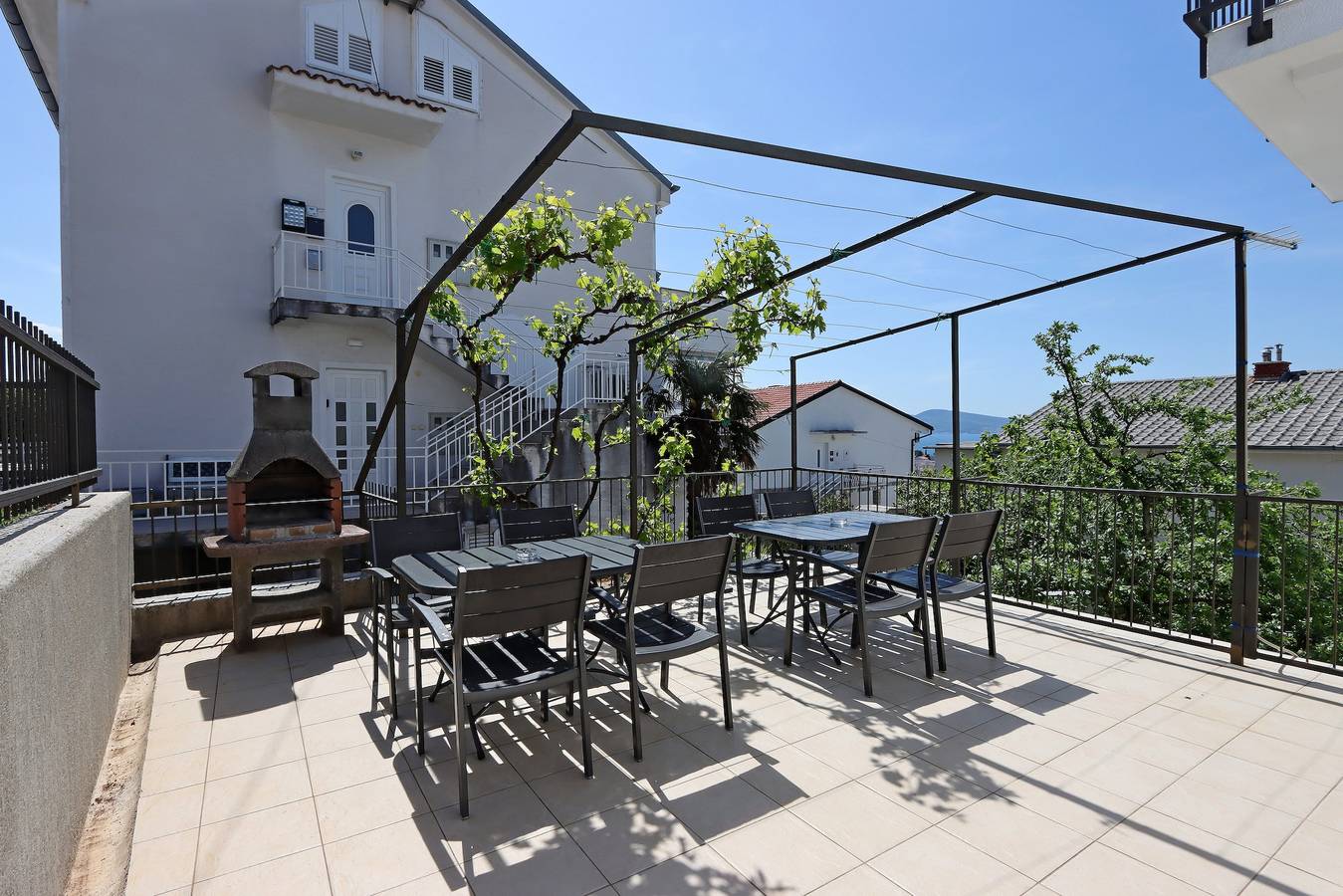 Ganze Wohnung, 1-Zimmer-Ferienwohnung mit Balkon und Meerblick Selce, Crikvenica A-2362-a in Selce, Primorje-Gorski Kotar