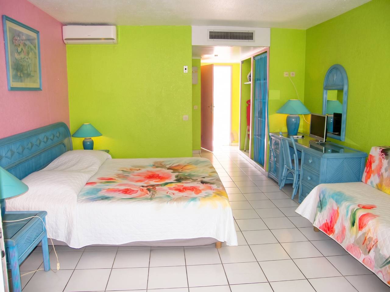 Estudio entero, Estudio encantador con balcón y vista al mar en Le Gosier - 35 m² in Guadalupe