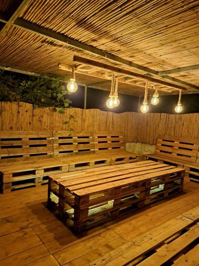 Ferienhaus für 10 Personen, mit Garten und Ausblick, kinderfreundlich in Fasano - 2