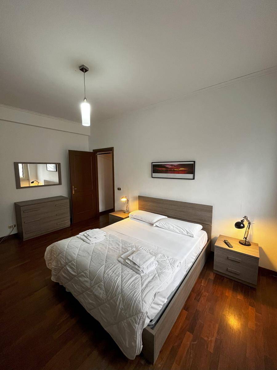 Entire apartment, Holiday apartment for 4 people in Rome, Rome Province