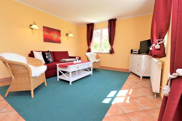 Ferienwohnung für 6 Personen, mit Garten