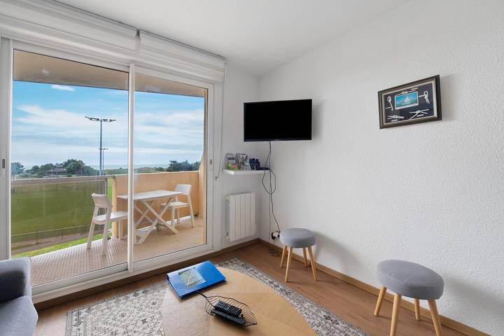 Entire apartment, Sea View Apartment, Donville les Bains Beach in Donville-les-Bains, Côte de la Déroute