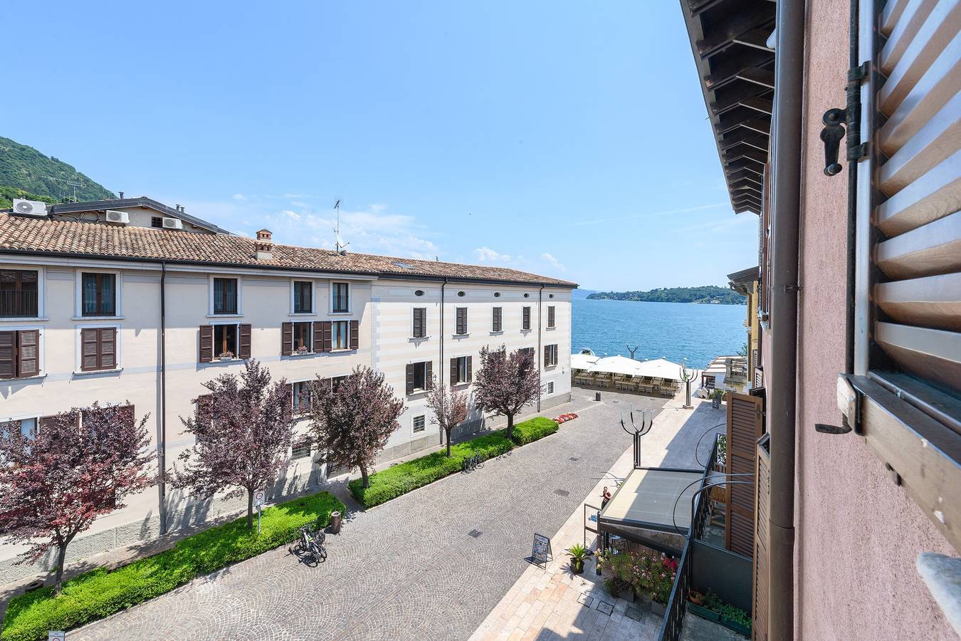 Appartamento intero, Appartamento 'Casa Regina Salò' con Vista Lago e Wi-Fi in Spiaggia delle Rive (Salò), Salò