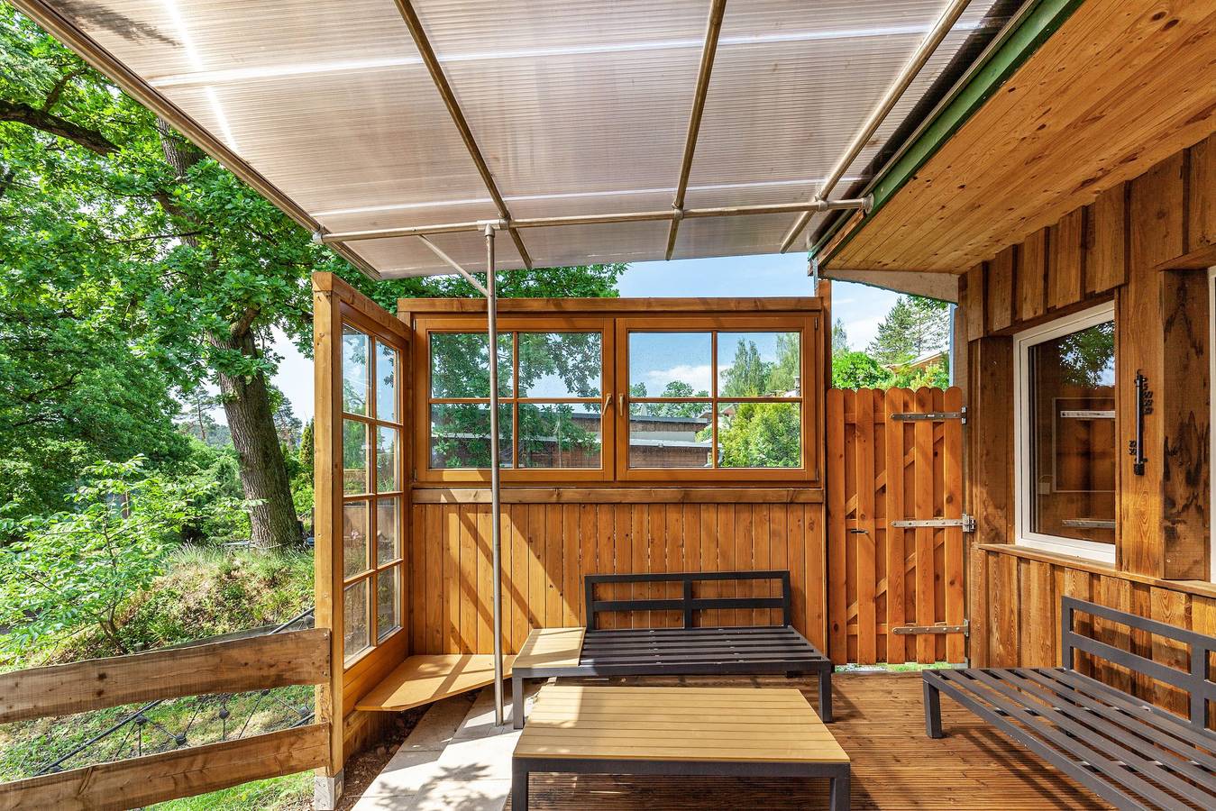 Ferienhaus 204 mit privater Terrasse, Garten und Wlan in Bungalowdorf Zadelsdorf, Zeulenroda-Triebes