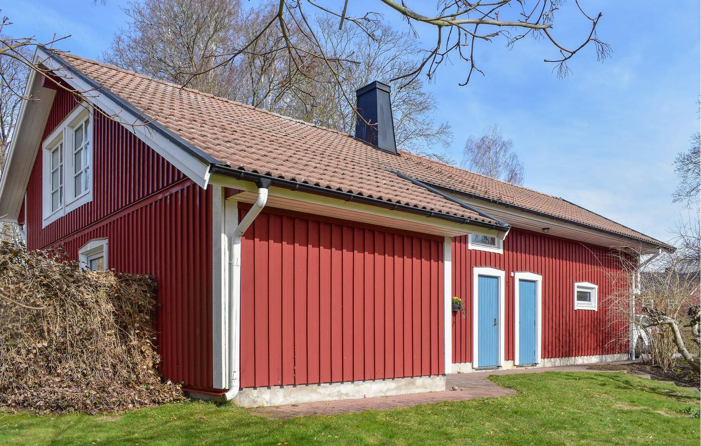 Hel semesterlägenhet, Lägenhet för 5 Personer med sjöutsikt in Kronobergs