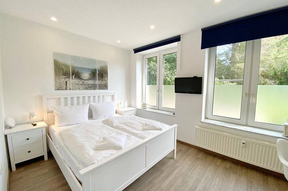 Ganze Wohnung, Groß Stresow - Ferienwohnung \"Vilm\", Eg links - Ferienappartement Vilm auf der in Groß Stresow, Putbus