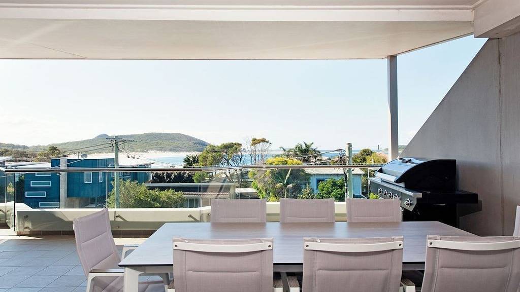 Ganze Wohnung, Barefoot Bliss 4, 6-10 Market Street - Surfside Apartments in Fingal Bay, Hunter Valley