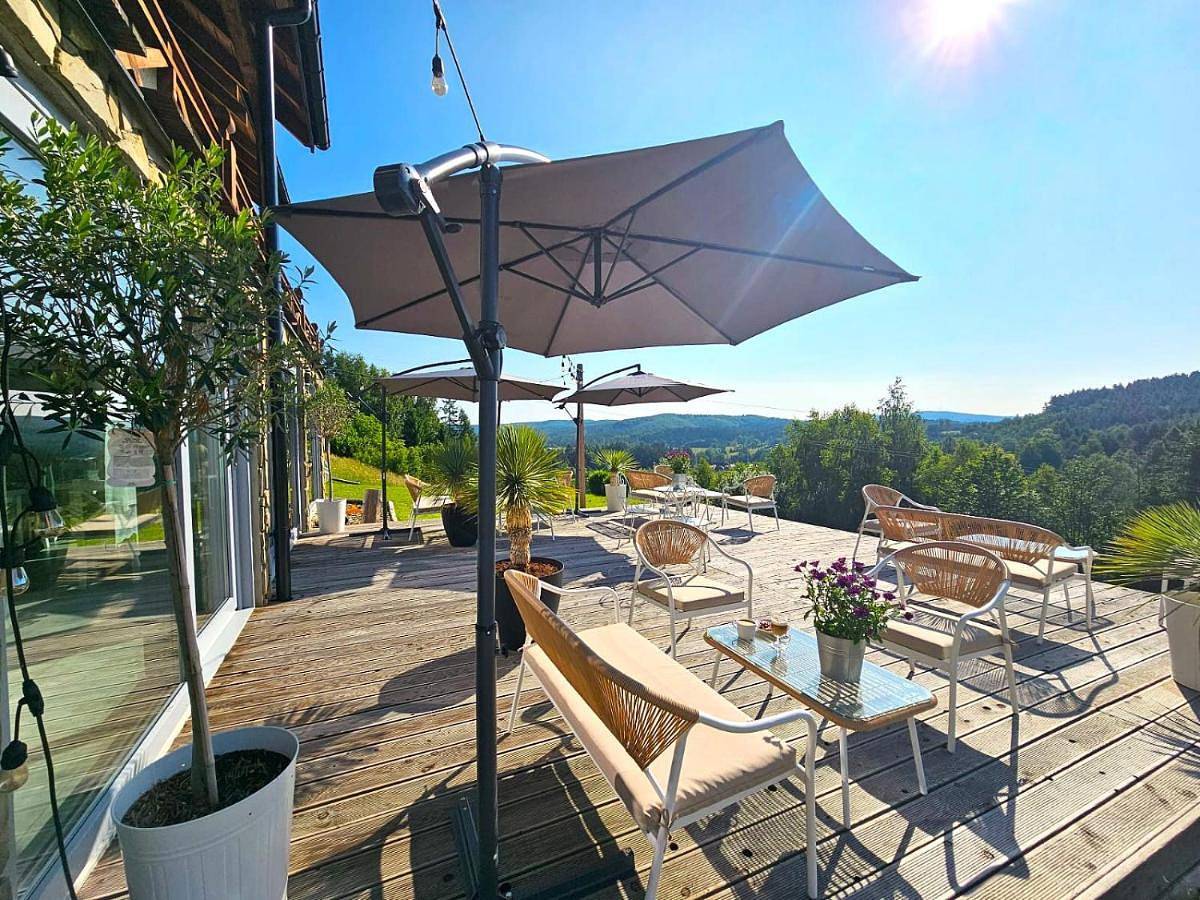 Cały apartament, Chata w Bieszczadzie Spa apartamenty i domki z podgrzewanym basenem in Karpaty (Polska)