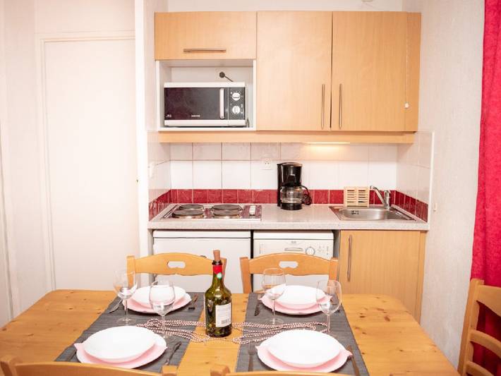 Gîte pour 6 personnes, avec balcon et piscine à Puy-Saint-Vincent - 4