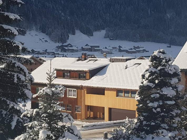 Vakantieappartement voor 3 personen, met uitzicht en tuin in Schoppernau