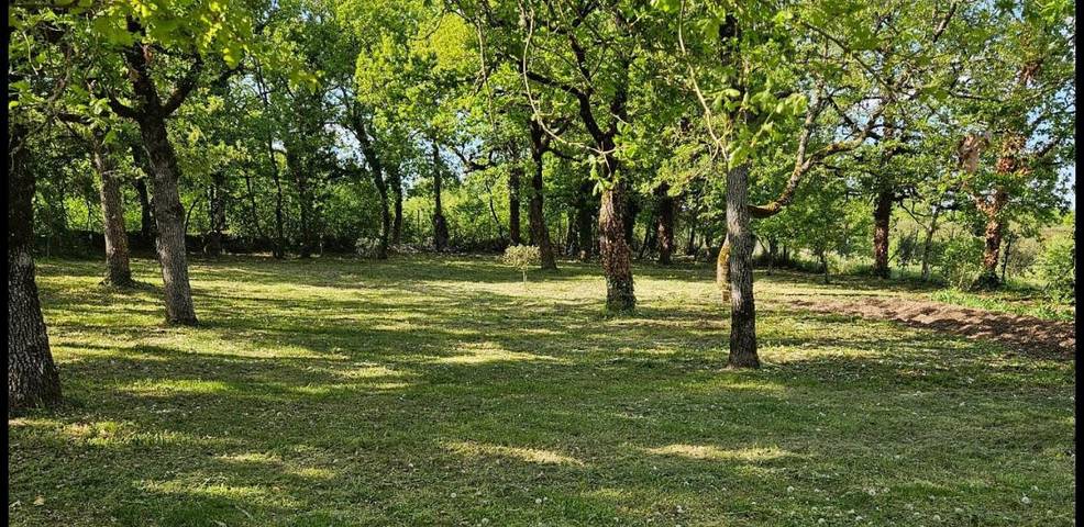 Location de vacances pour 10 personnes, avec Terrasse et Jardin ainsi que Piscine et Vue à Lalbenque - 3