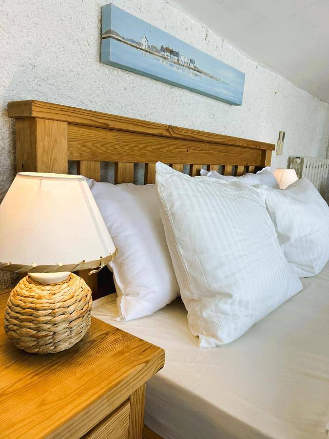 Location de vacances pour 6 personnes, avec vue ainsi que jardin et piscine à Quarante - 4
